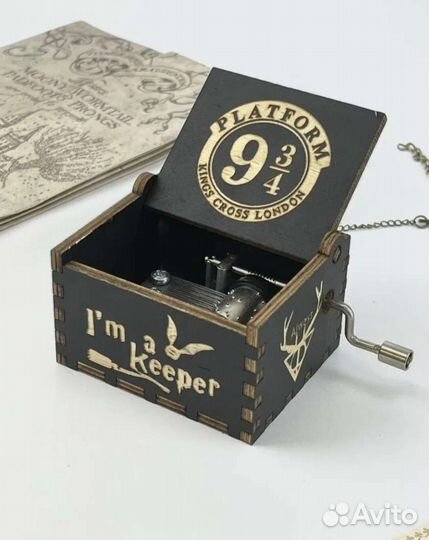 Музыкальная шкатулка из м/ф Вверх и Гарри Поттера
