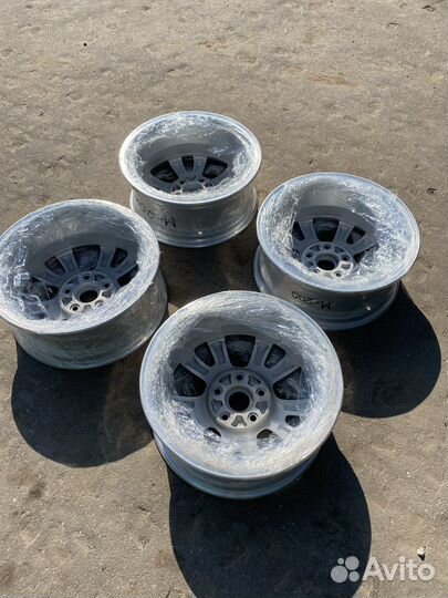 Литые диски на Мазду R16