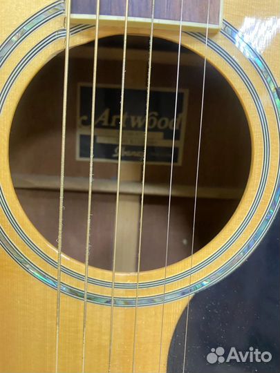 Акустическая гитара Ibanez AW 300