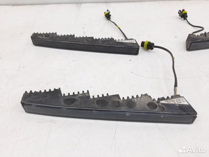 Ходовой огонь Infiniti Qx80 Z62 2010-2016