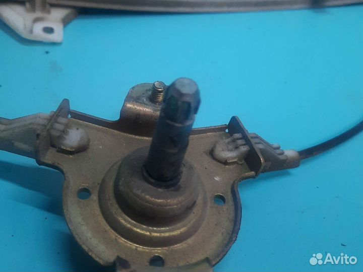 Стеклоподъемник передний левый Chevrolet lanos