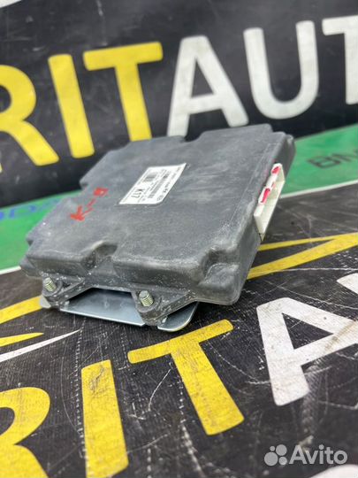 Блок электронный Kia Quoris 1 G8BE 2012-2019