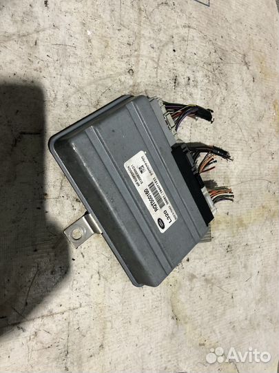 Блок управления пневмо подвеской Land Rover Range