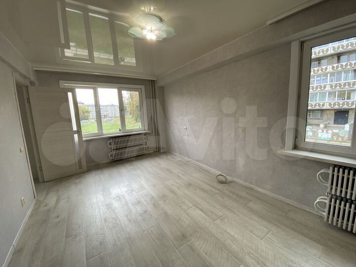 2-к. квартира, 50,9 м², 2/5 эт.