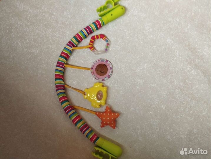 Развивающие игрушки для малышей
