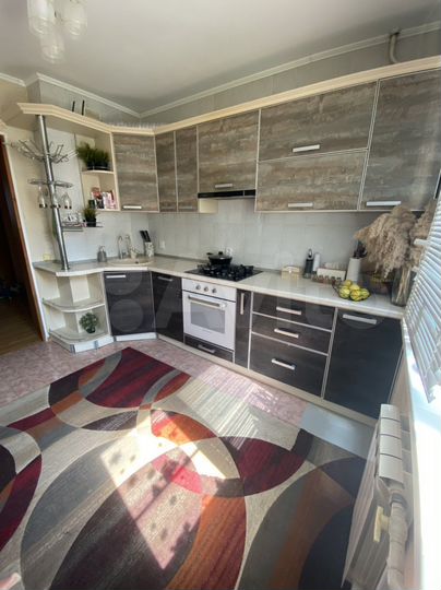 4-к. квартира, 79 м², 3/5 эт.