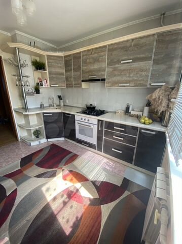 4-к. квартира, 79 м², 3/5 эт.