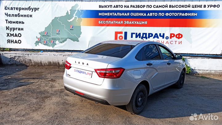 Накладка стекла заднего левого LADA vesta 84500083