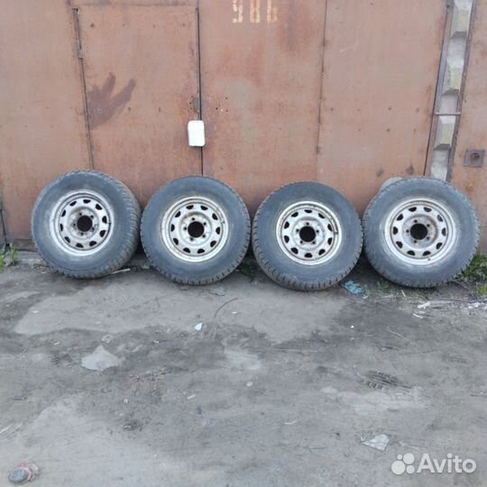 Резина зимняя на дисках УАЗ Патриот
