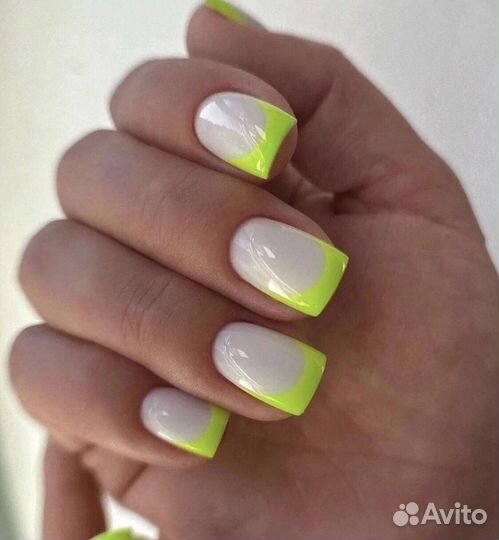 Маникюр и педикюр