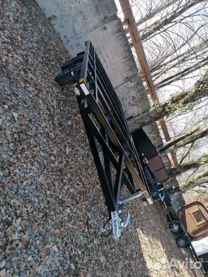 Пчелоприцеп