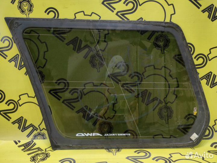 Форточка задняя правая Subaru Forester SG5 EJ205