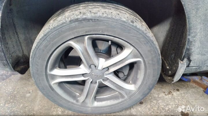 Bridgestone Potenza S001 225/50 R17 98Y