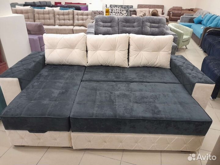 Угловой диван, с оттоманкой, новый, в рассрочку