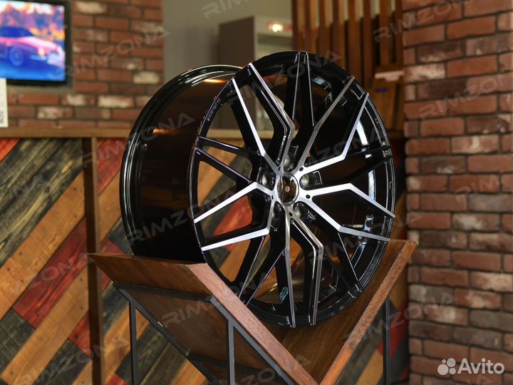 Литые диски R18 на Skoda. Арт2074