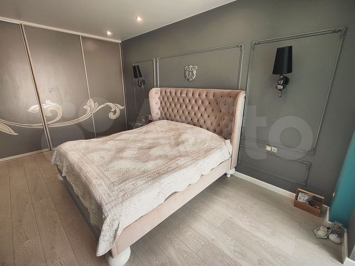 3-к. квартира, 69 м², 15/18 эт.