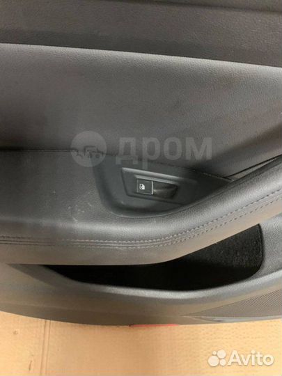Обшивка двери задняя Volkswagen Passat 3ccze