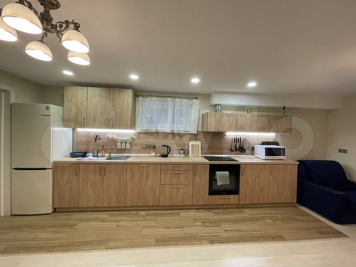 Дом 65 м² на участке 7 сот.