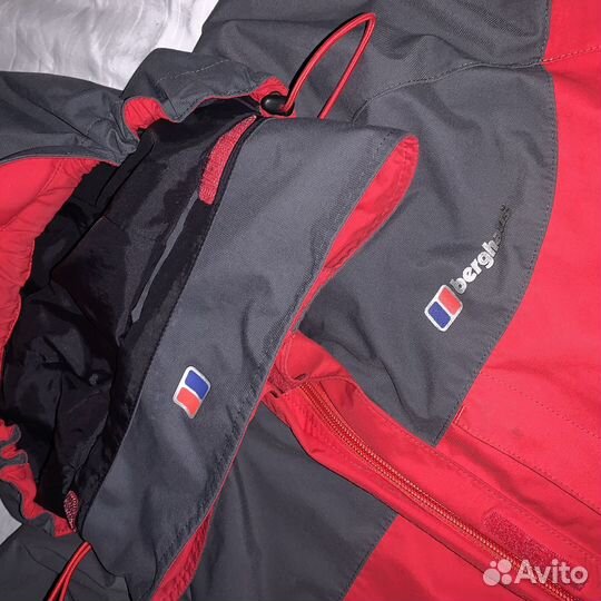 Ветровка berghaus aq2