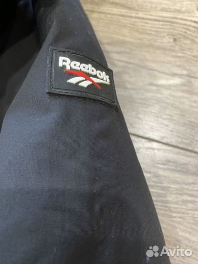 Пуховик зимний женский 44 размер фирмы Reebok