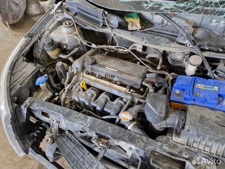 В разборе Kia Rio 3 1.4 МКПП