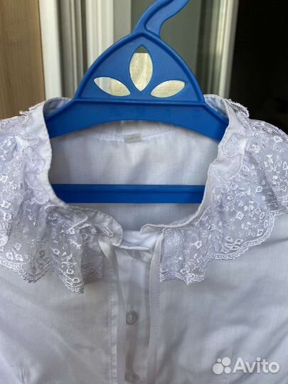 Блузки школьные 134см