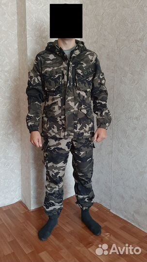 Костюм демисезонный