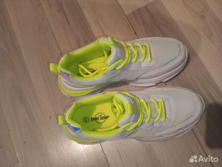 Кроссовки timejump