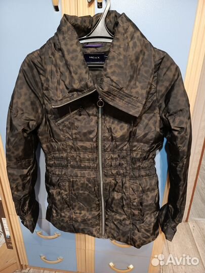 Пуховик женский