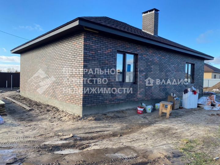 Дом 80 м² на участке 8,5 сот.