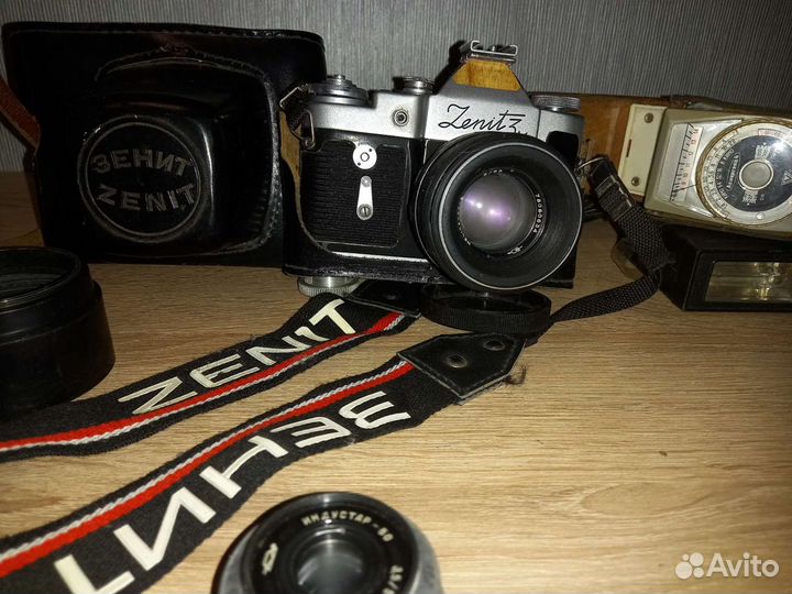 Плёночный фотоаппарат Зенит 3м и фэд 3