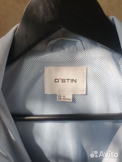 Ветровка женская