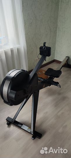 Гребной тренажер