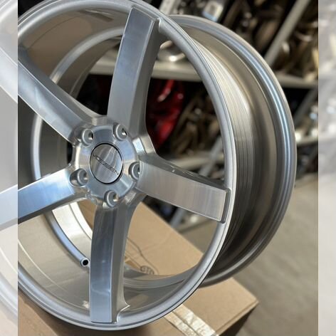 Литые диски Vossen CV3 8.5×R18 5×114.3