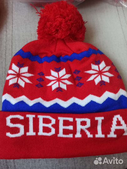 Фирменные новые шапки