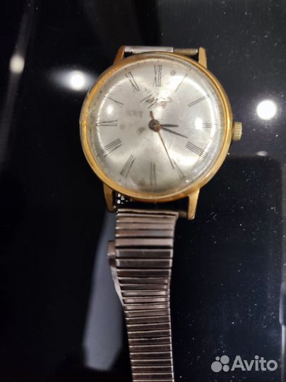 Часы женские луч ультратонкие СССР редкостные