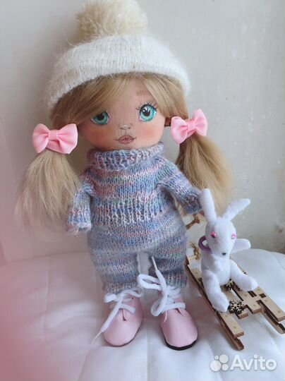 Кукла ручной работы из текстиля