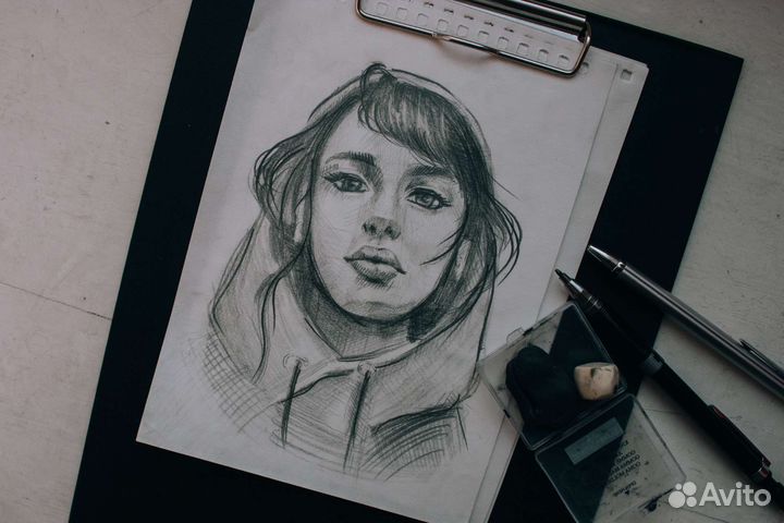 Портрет по фото / художник