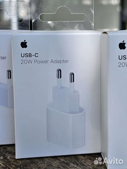 Зарядное устройство на iPhone 20w