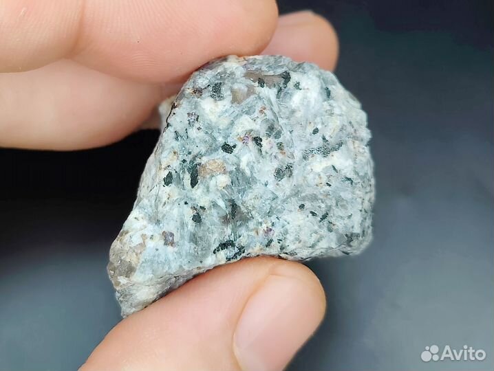 Йооперлит природный не обработанный