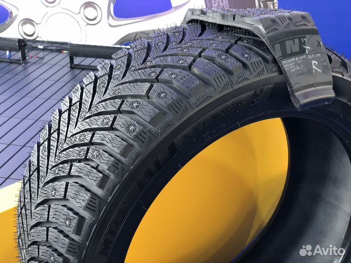 Michelin X-Ice North 4 225/45 R19 122