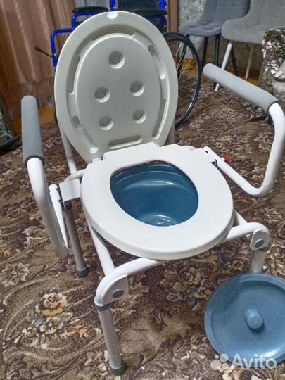 Санитарный стул туалет