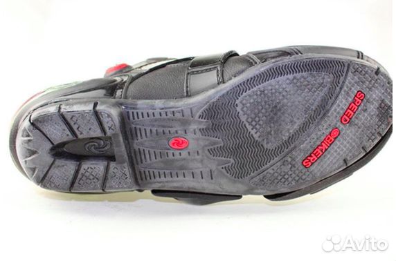 Мотоциклетные ботинки