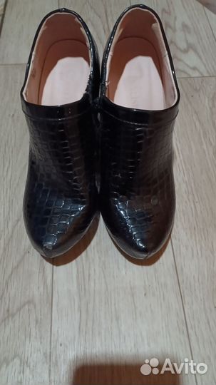 Шлепанцы женские 36 размер