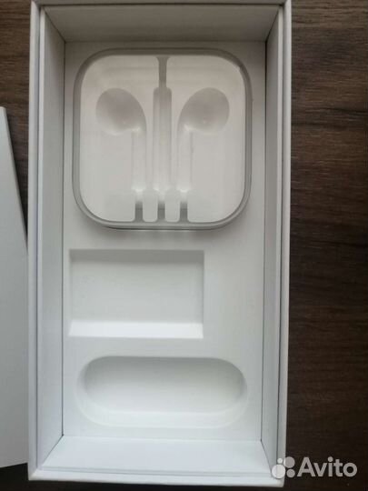 Коробка от iPhone 6s