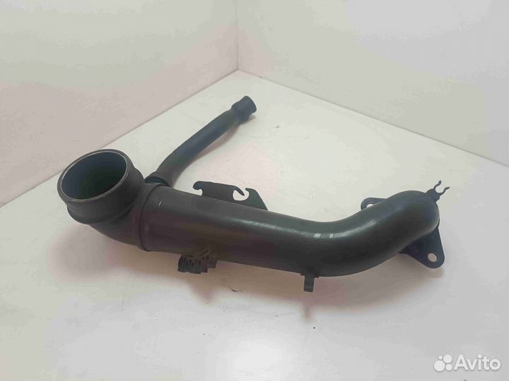 Патрубок турбины 1H0129656P