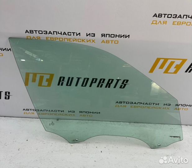 Стекло двери переднее правое Bmw X5 E70 N52B30A