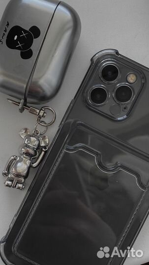 Чехлы на iPhone