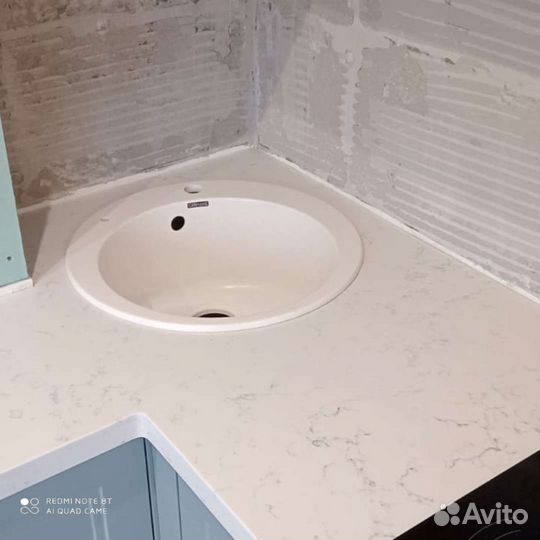 Столешница для кухни из искусственного камня