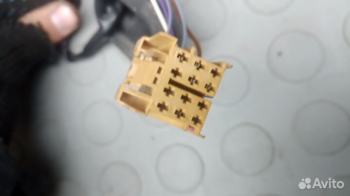 Зеркало наружное правое на Volkswagen T5